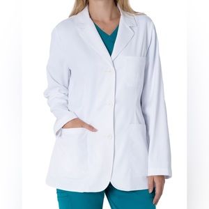 The White Coat Flo 29 Inch 5 Pocket Lab Coat